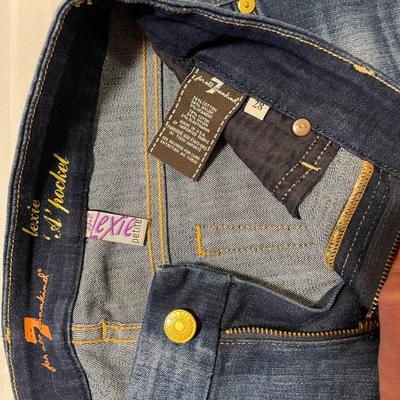 7 FOR ALL MANKIND Women Jean size 28 - Picture 5 of 10